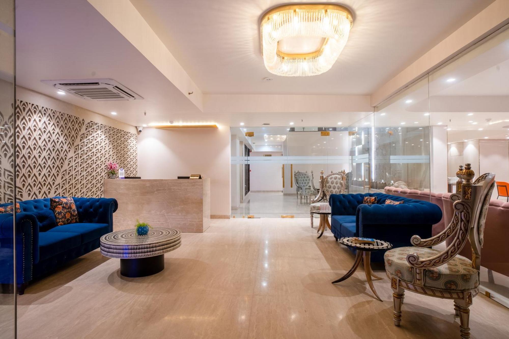 Hotel Ginger Palace Delhi Airport Neu-Delhi Exterior foto