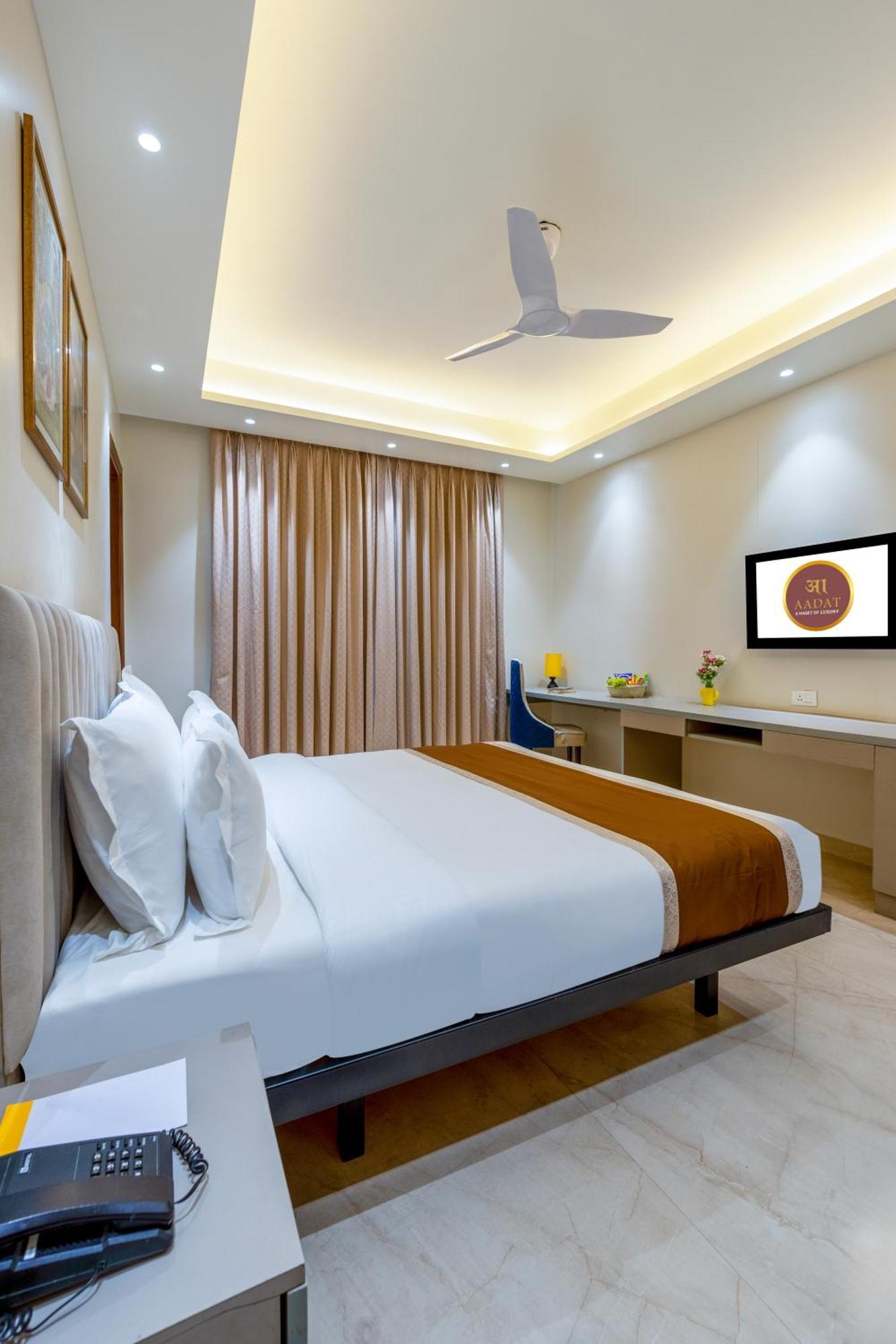 Hotel Ginger Palace Delhi Airport Neu-Delhi Exterior foto