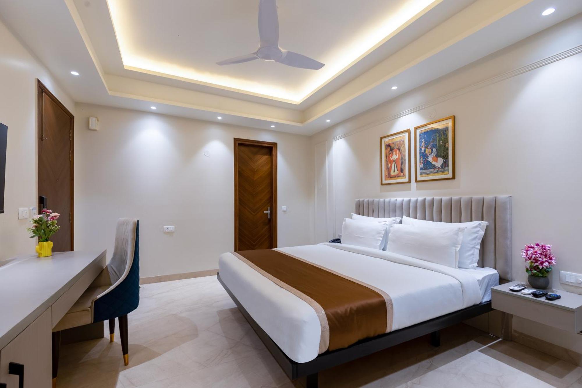Hotel Ginger Palace Delhi Airport Neu-Delhi Exterior foto